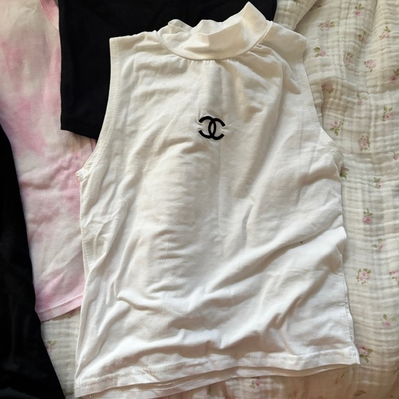 Tank Top Bundle - Picture 4 of 7